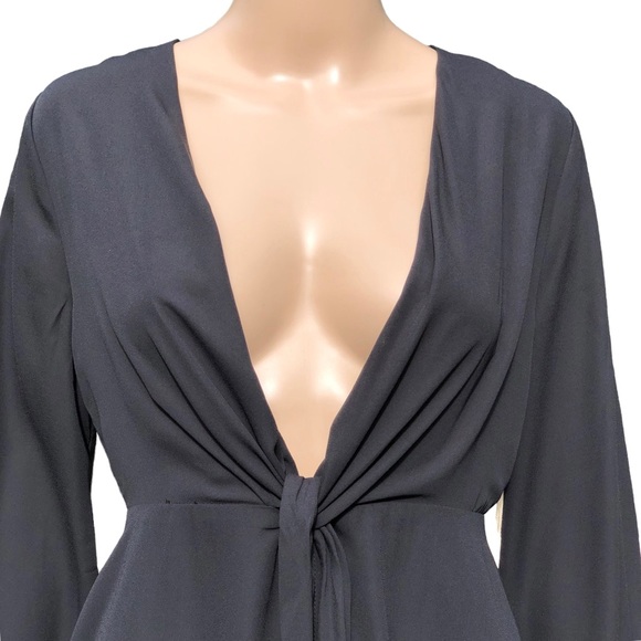 Lumiere NWT black short romper with plunging neckline Sz s - Picture 10 of 15